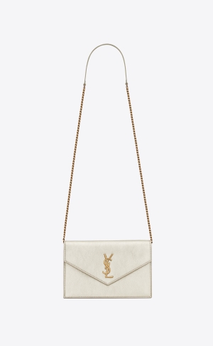 YSL Cassandre Envelope Chain Wallet In Metallized Leder Gold | 14592-NRDZ