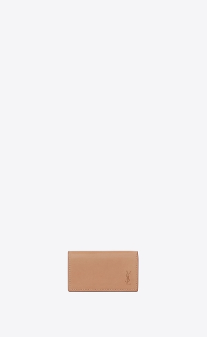 YSL Cassandre Shadow Saint Laurent Slim Keycase In Smooth Leder Braun Gold | 23145-NUKQ