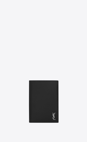 YSL Tiny Cassandre Passport Case In Matte Leder Schwarz | 08937-BRKV